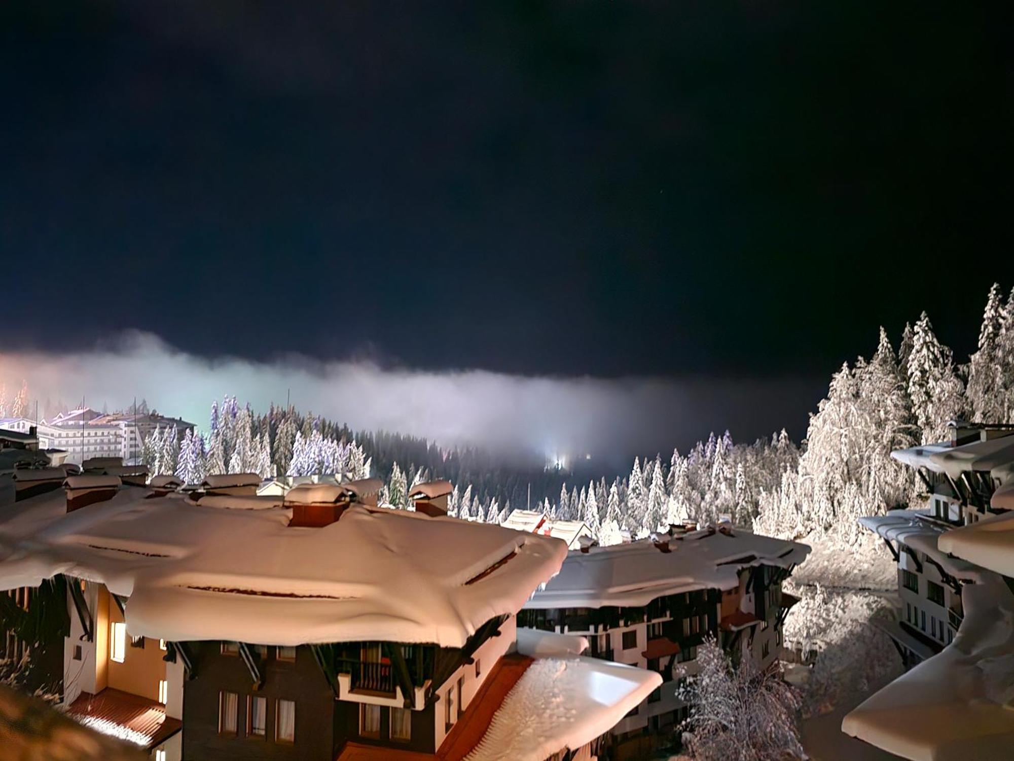 Viva 4-A-23 Apartment Ski To The Door Complex Grand Monastery Pamporovo Buitenkant foto